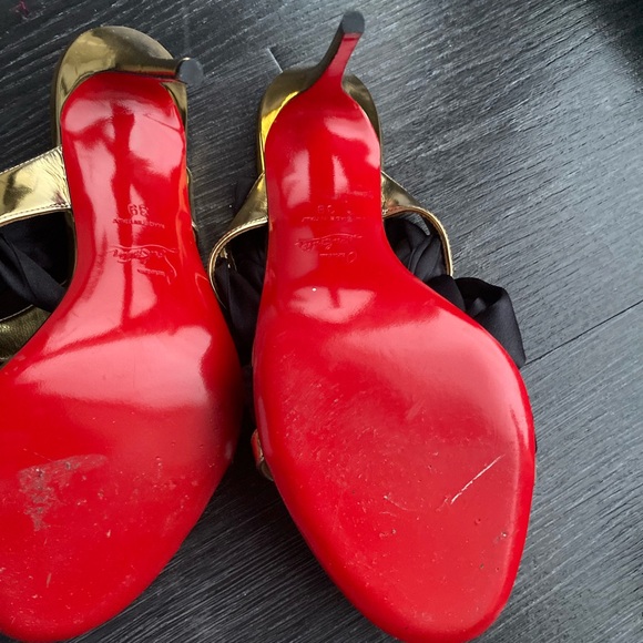 Womens Christian Louboutin only worn once last year. - Picture 5 of 5